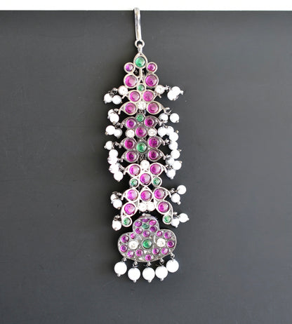 Black finish precious kemp-green-white pearl Shri Naagar moon tikka dj-52523