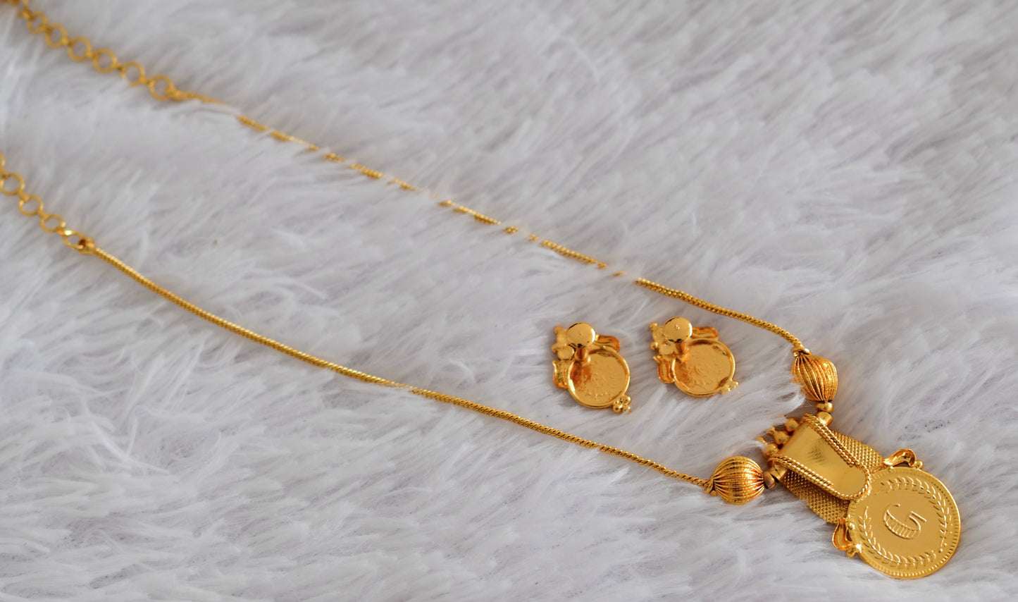 Gold tone kerala style ruby lakshmi coin necklace set dj-52686