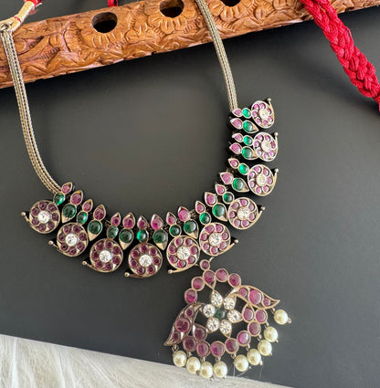 Black finish precious kemp-green pearl mango necklace Dj-51253