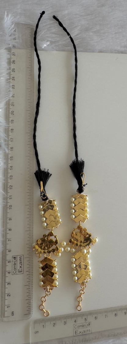 Gold tone precious kemp-green-white pearl peacock ear side chain dj-51452