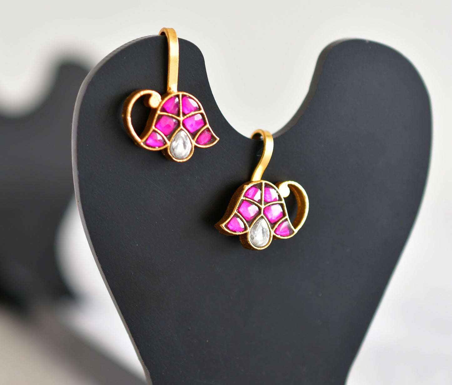 Gold tone pink-white kundan jadau bugadi earrings dj-52493