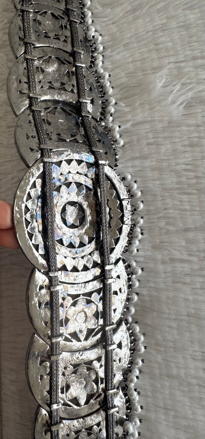 Black finish precious kemp-green-white pearl sun-moon waist band(big) dj-51996