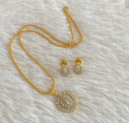 Gold tone 18 inches chain with two tone pendant set dj-54031