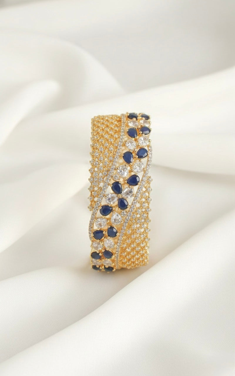 Gold Tone Cz White-blue Lock type Bracelet DJ26275