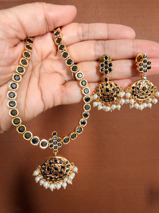Gold tone South Indian style black attigai set dj-34633