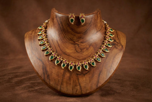 Matte finish ruby-green peacock mango necklace set dj-52411