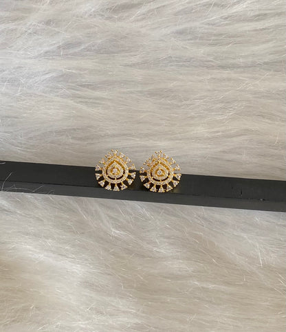 Gold tone cz white stone small stud/earrings dj-54634
