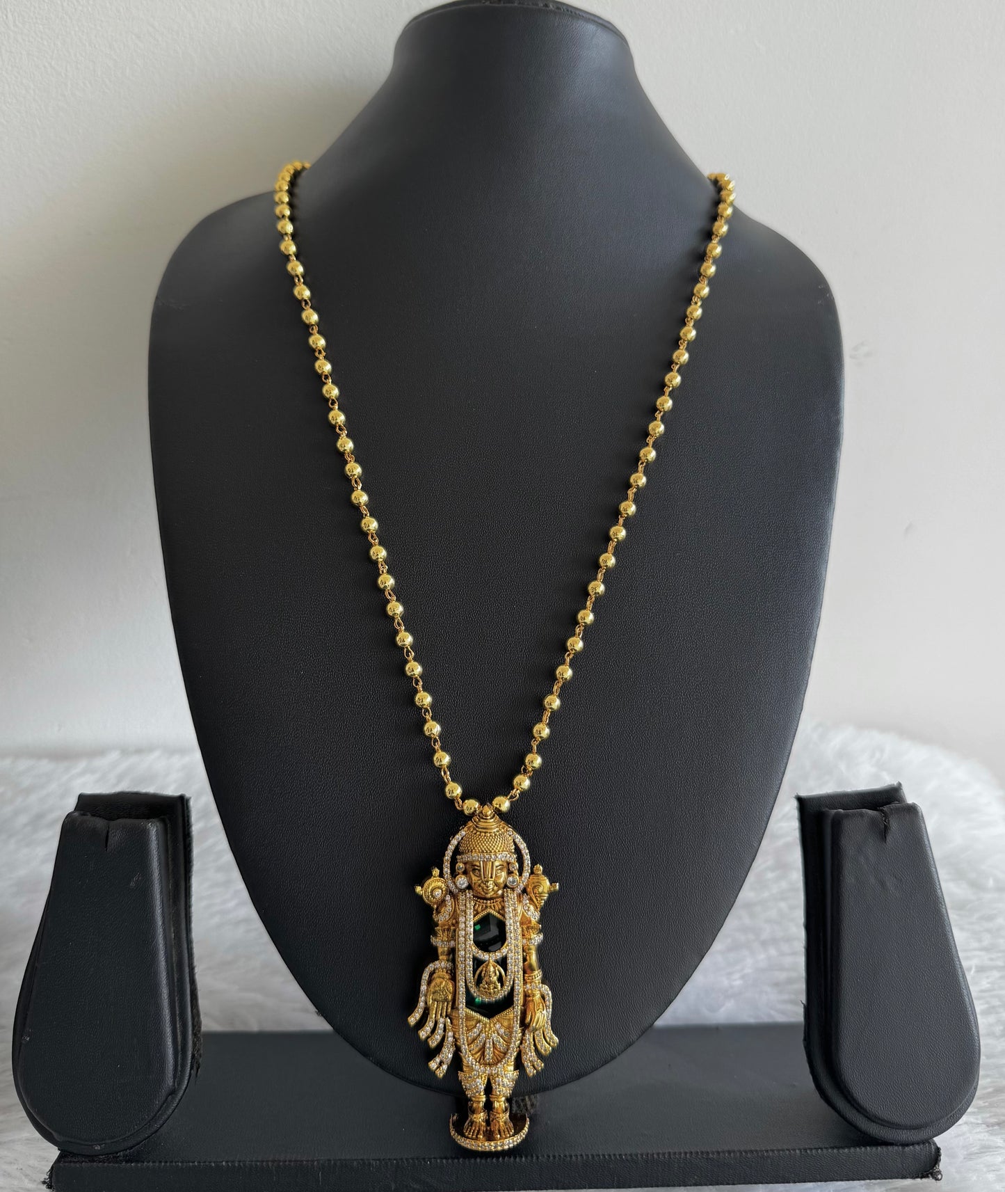 Gold tone 24 inches chain with green Shri Thirumal pendant dj-52616