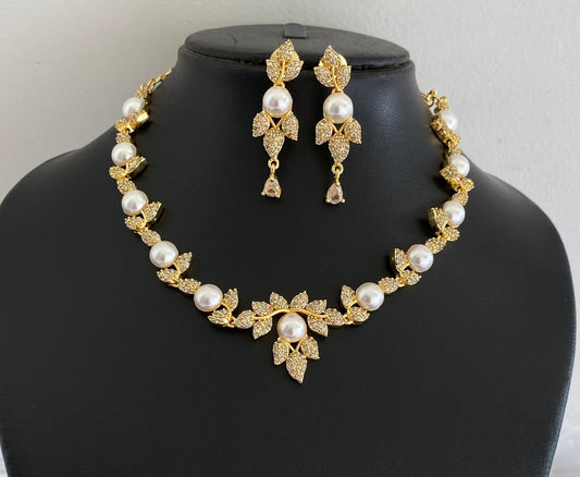 Gold tone cz white stone pearl necklace set dj-54343