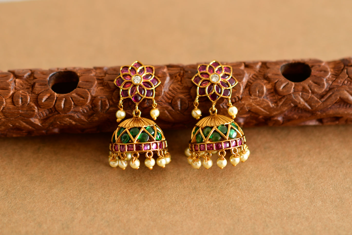 Matte finish kemp-green pearl cluster flower jhumkka dj-50508