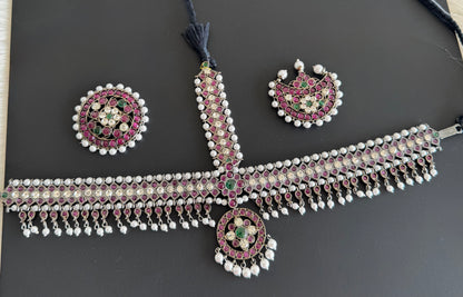 Black finish real kemp-green-white pearl maang tikka dj-51176