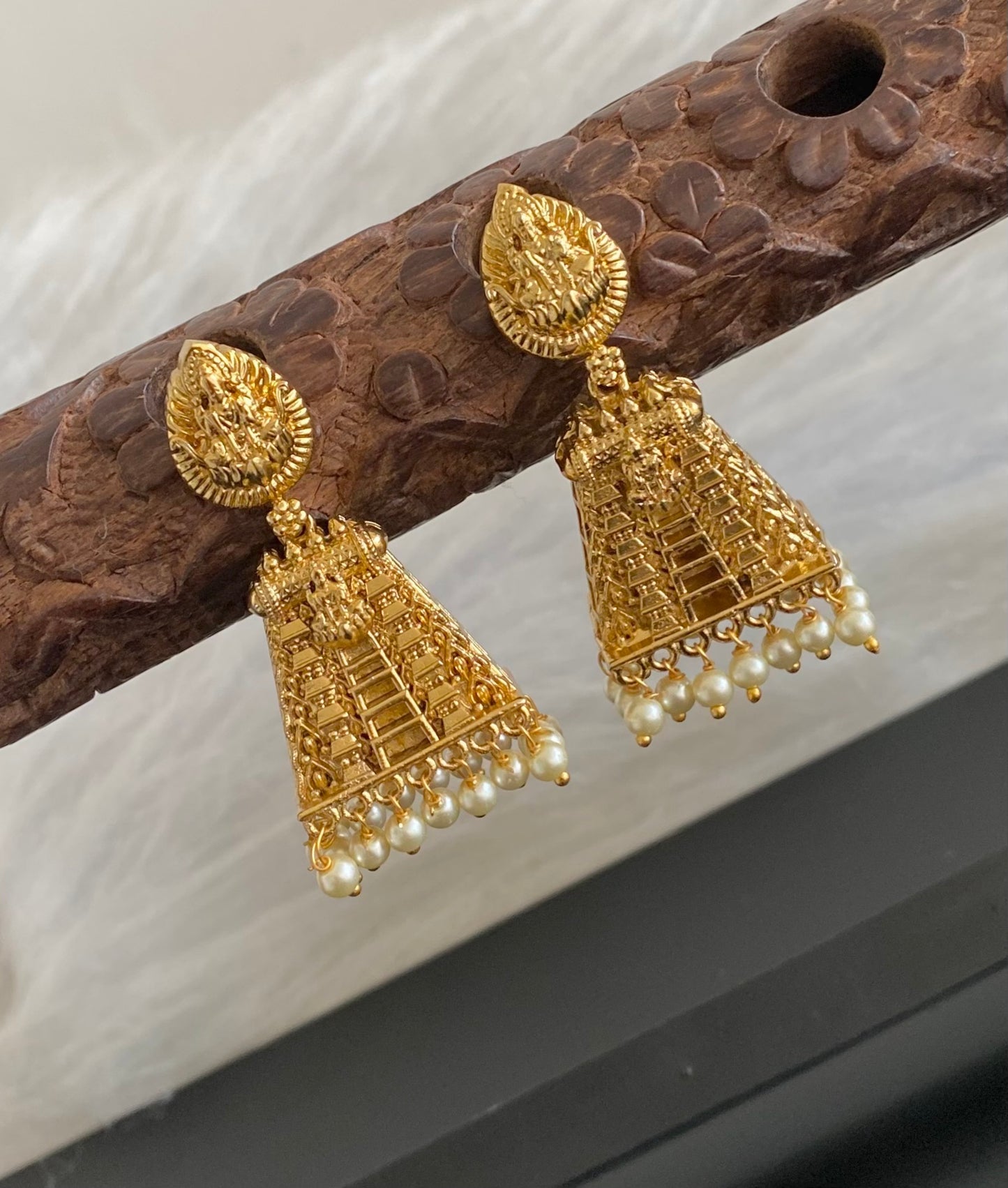 Gold tone lakshmi pearl gopuram jhumkka dj-54639