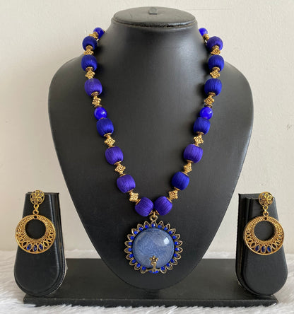 Antique gold tone blue silk thread beaded peacock necklace Set dj-52924
