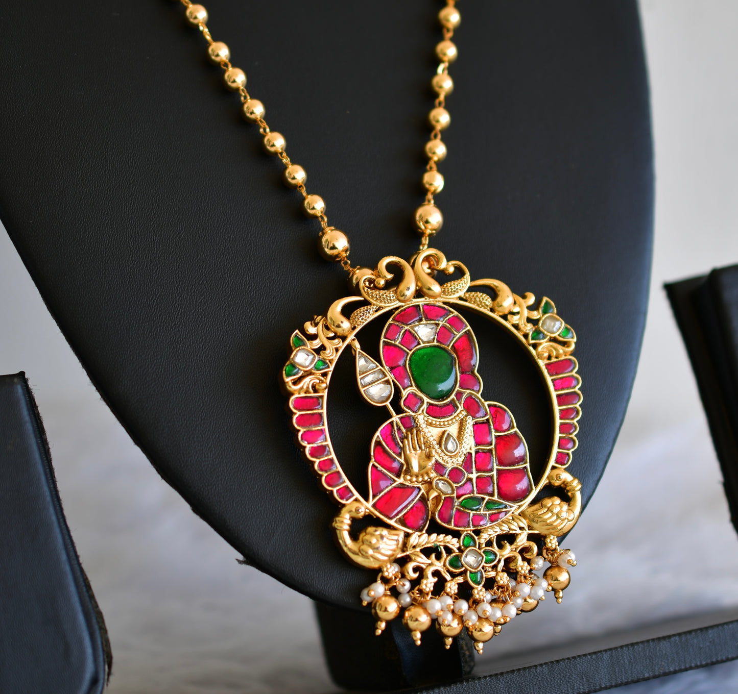 Matte finish pink-green kundan jadau Shri Karthikeya pendant necklace dj-52605