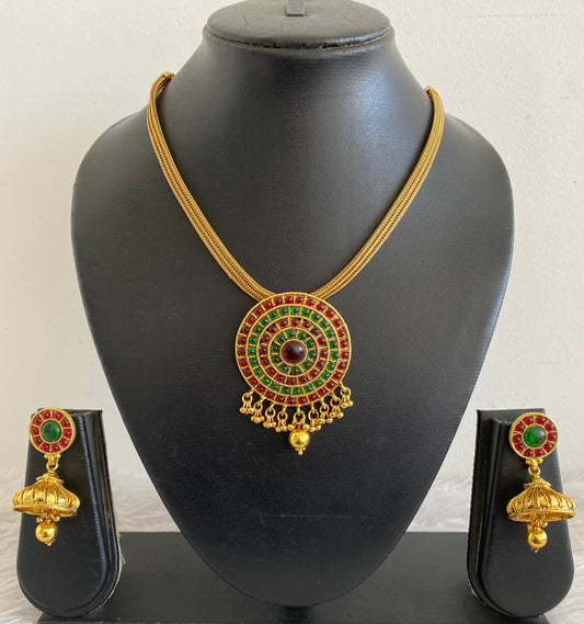 Antique gold tone Kemp-green round pendant necklace set Dj-52946