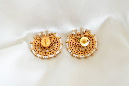 Matte finish kemp-green pearl moon stud/earrings dj-52567