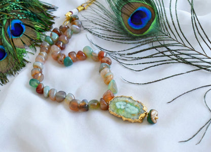 Gold tone brown-green onyx beaded sliced agate pendant necklace dj-35087