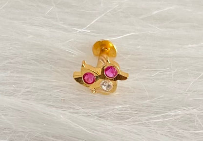 Gold tone pink-white stone small swan nose pin dj-53732