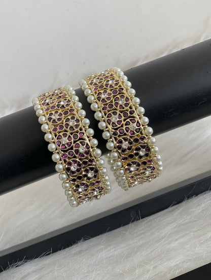Gold tone precious kemp-white pearl screw bangles(2.6) dj-54678