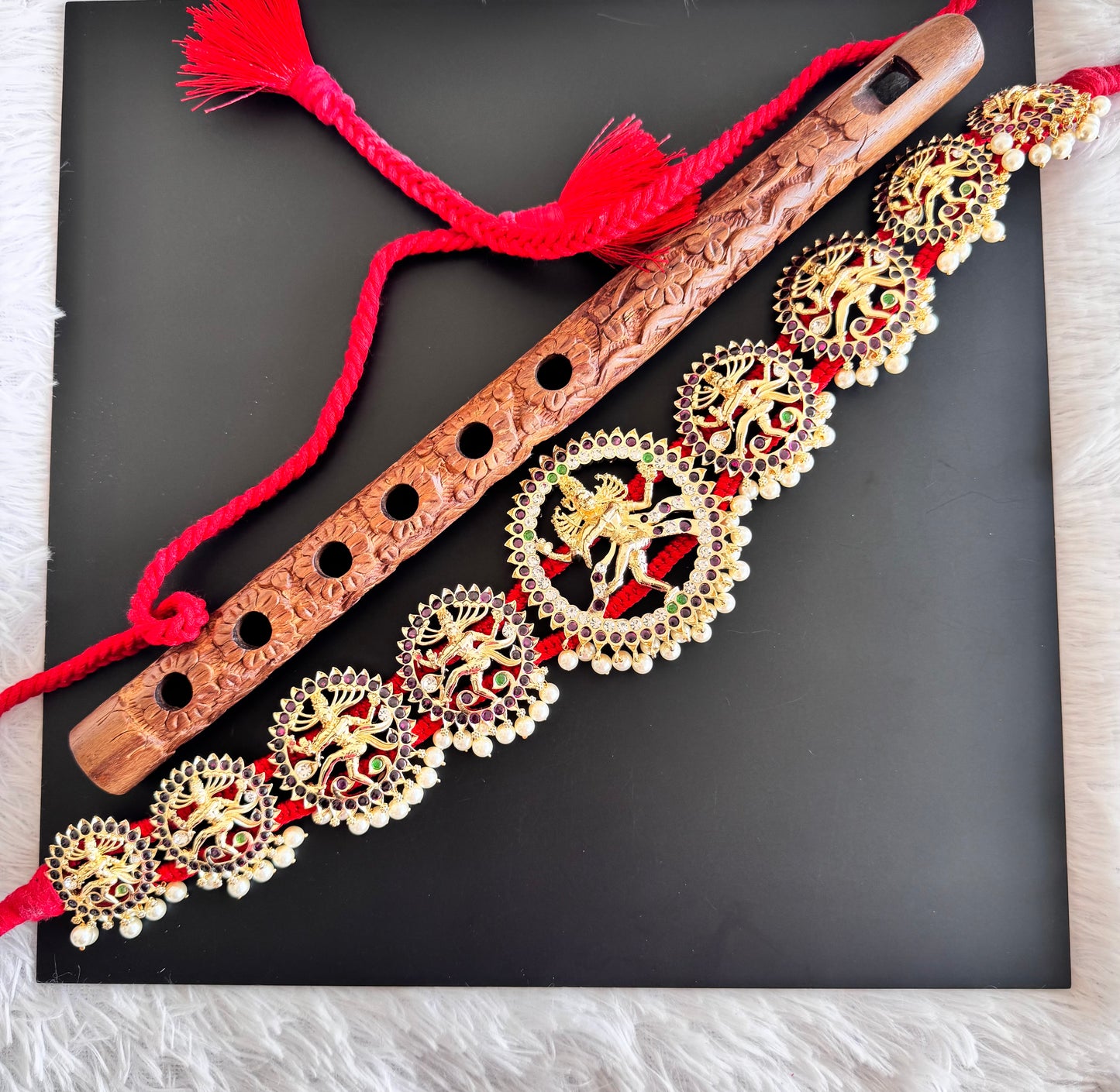 Gold tone precious kemp-green pearl Shri Natarajar waist band dj-52542