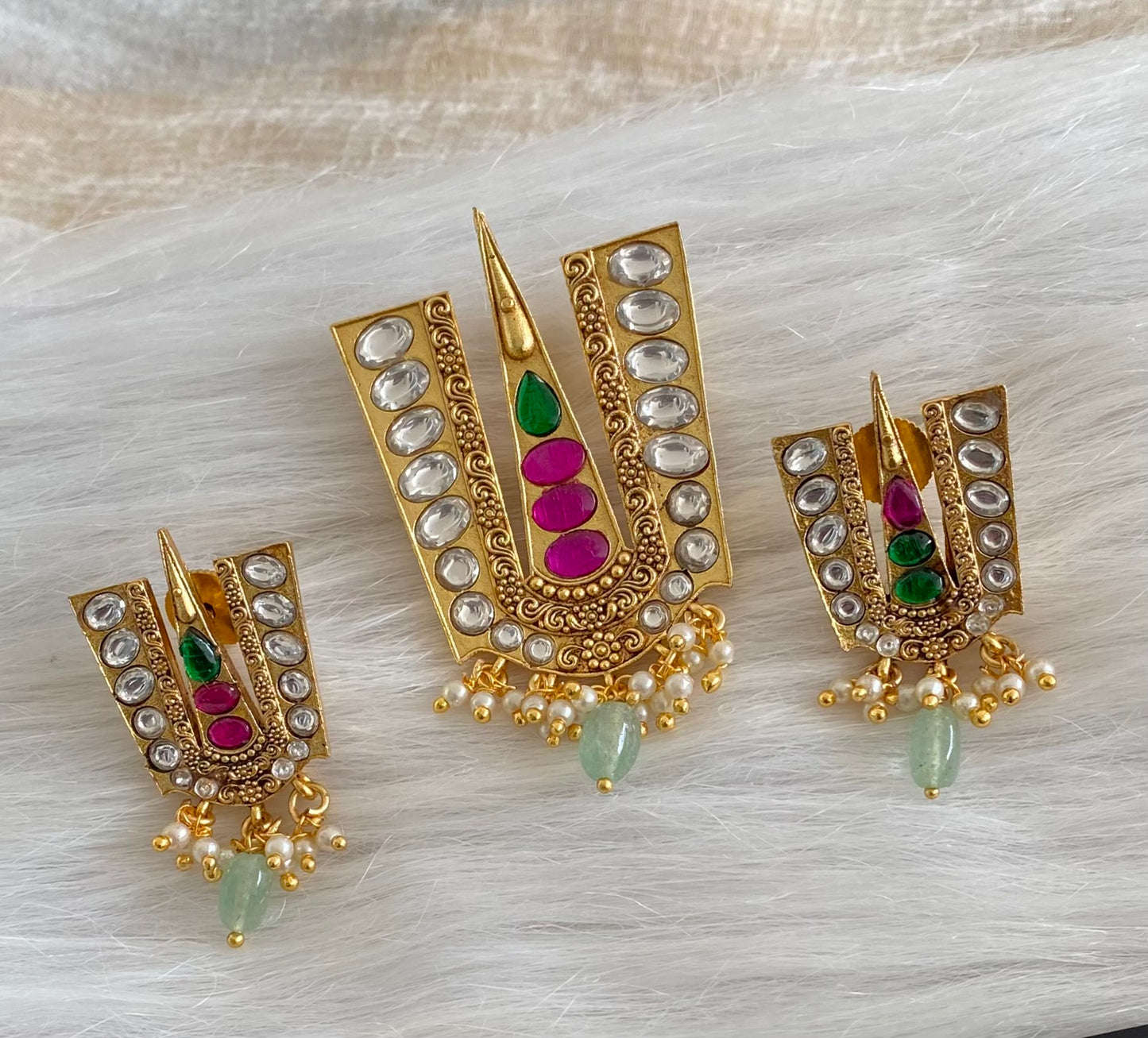 Gold tone white-green-pink kundan jadau thirumal nama pendant set dj-53984
