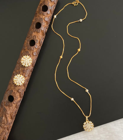 Gold tone 18 inches chain with two tone pendant set dj-54026