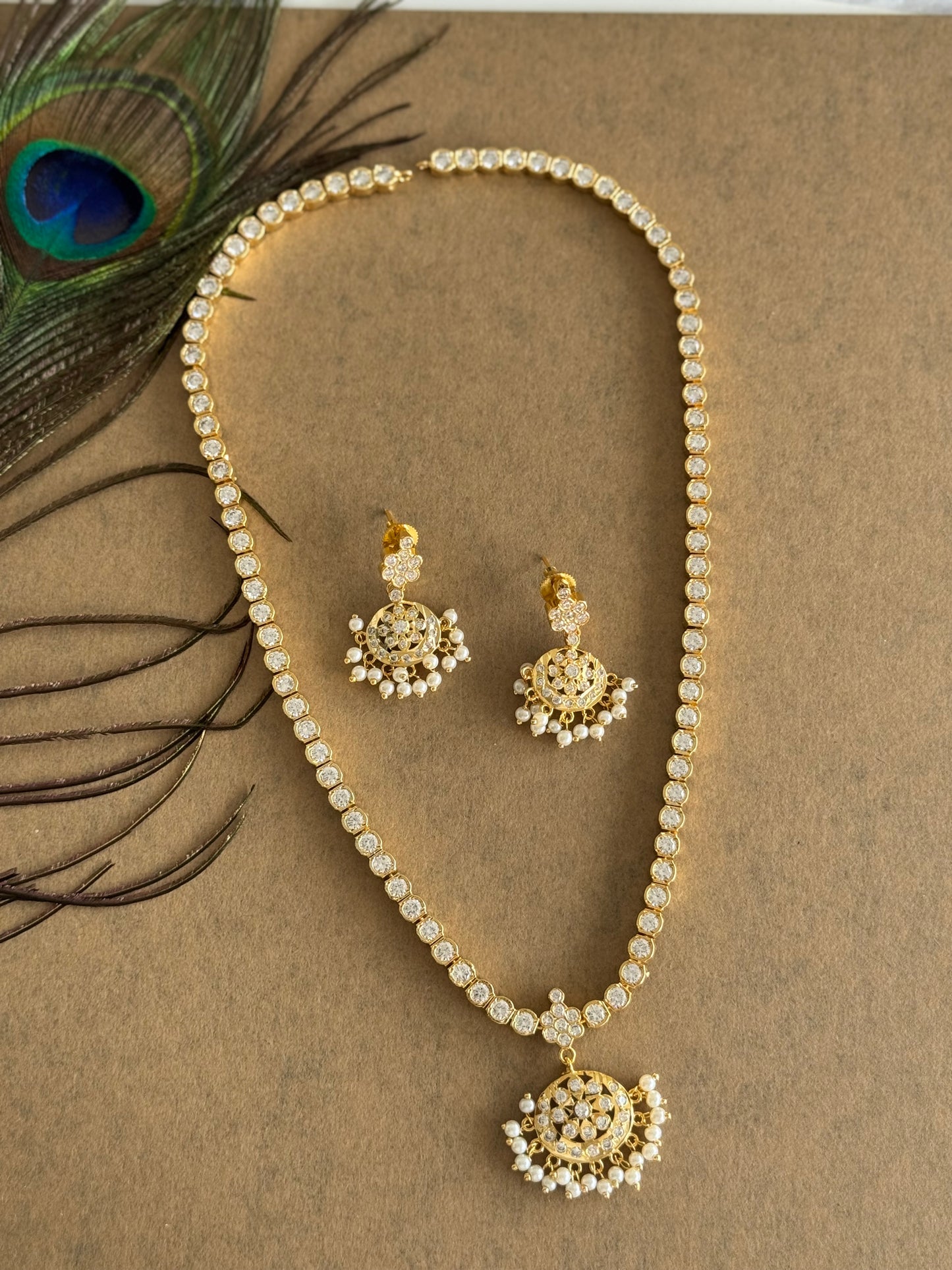 Gold tone AD white South Indian style haar set dj-51678