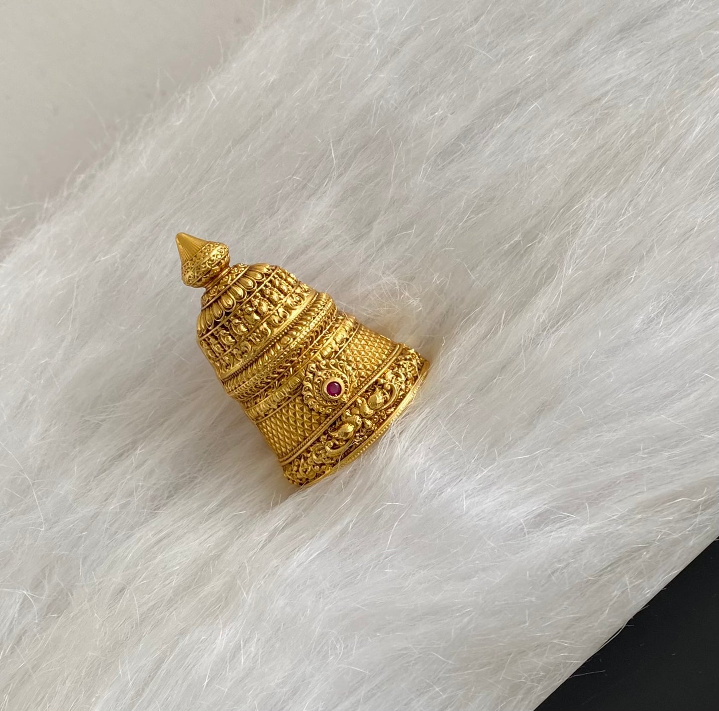Antique gold tone nakshi crown/kreedam dj-54465