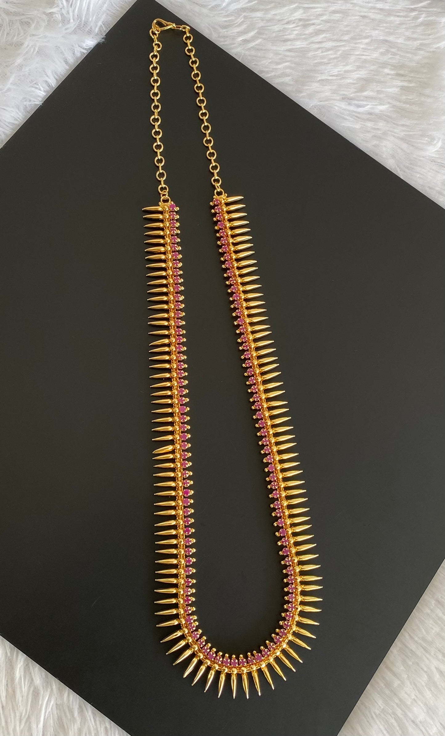 Gold tone pink stone mulla mottu Kerala style haar dj-38269