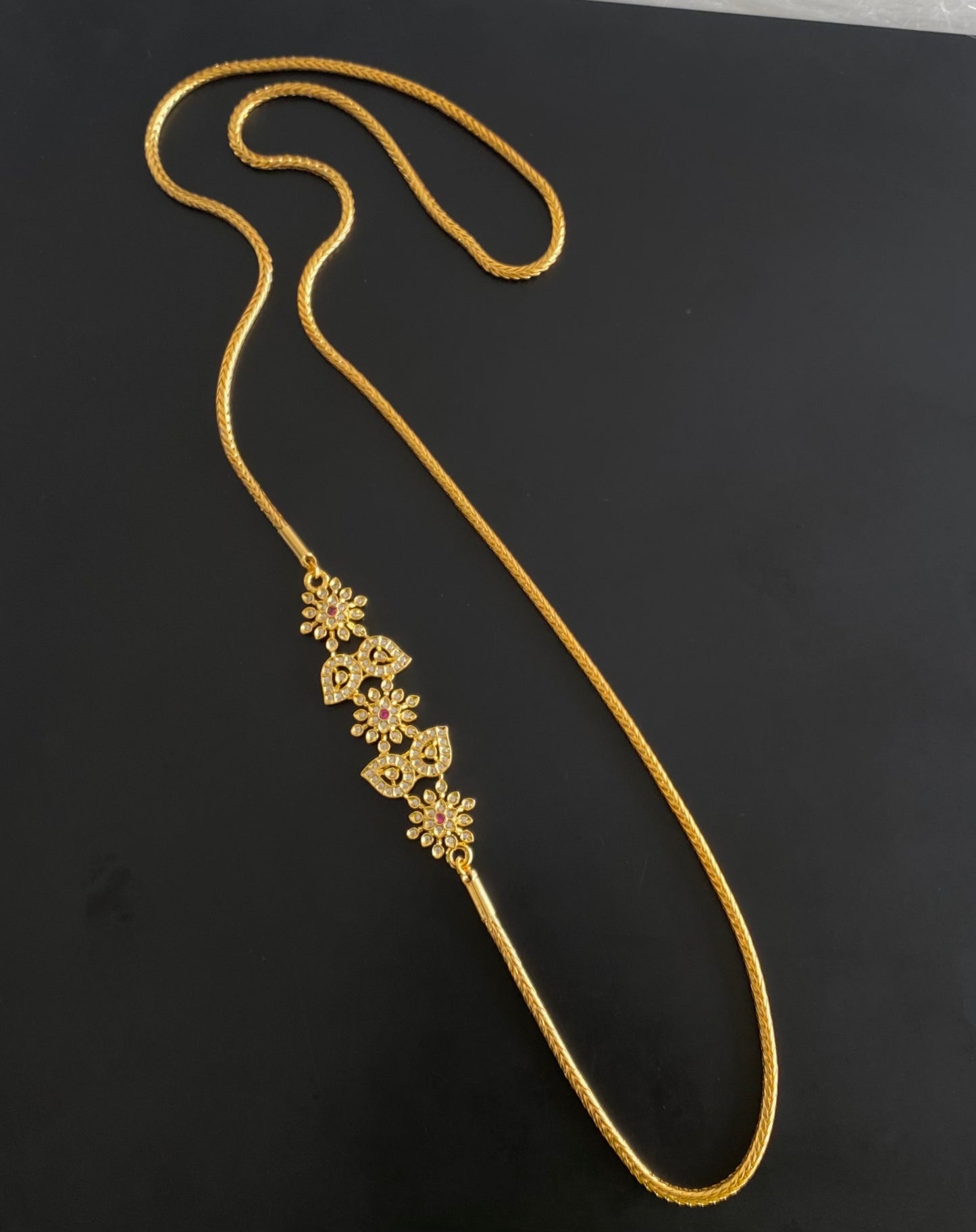 Gold tone white-pink stone mango flower 30 inches mugappu chain dj-54423
