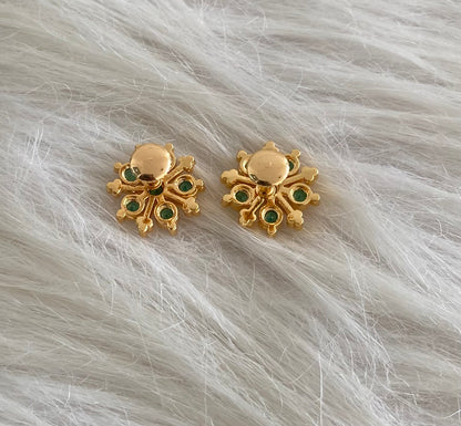 Gold tone green stone flower stud/earrings dj-54899