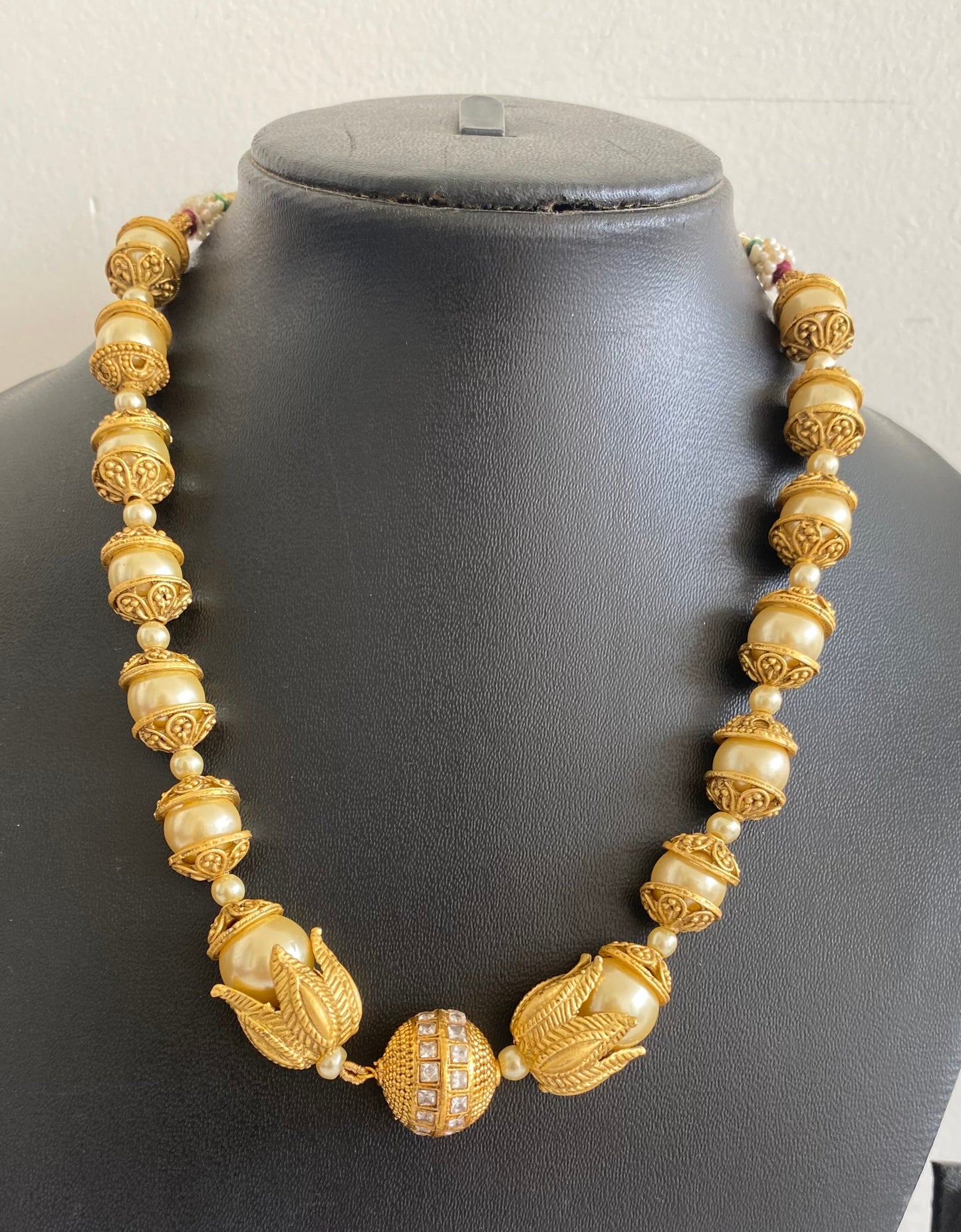 Antique matte finish pearl lotus necklace dj-52926