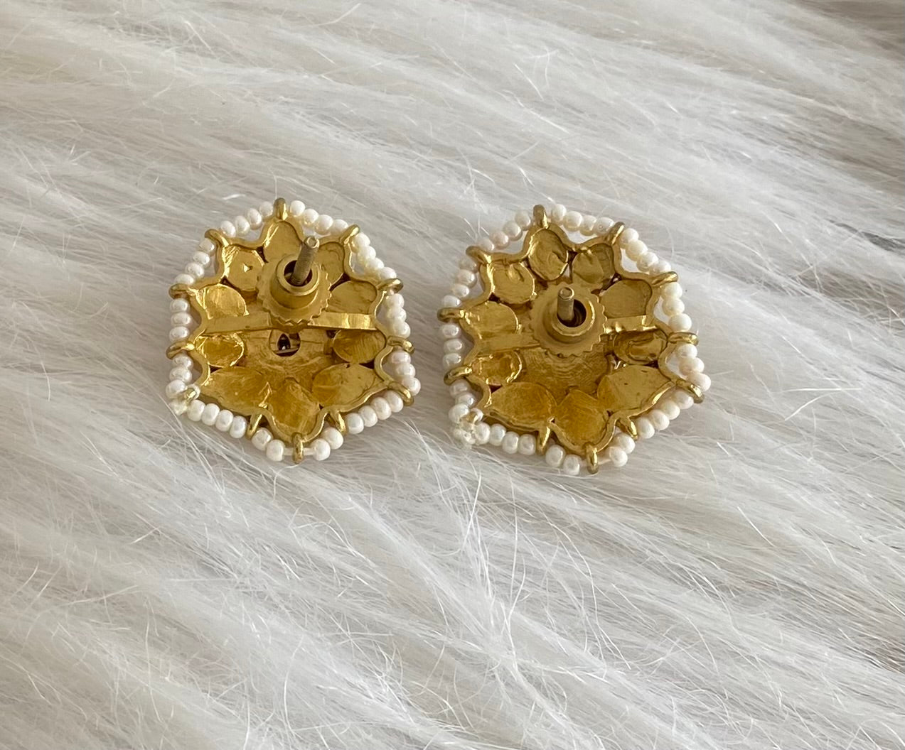 Antique gold tone pink-green-white kundan jadau stud/earrings dj-54576