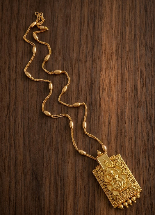 Gold tone 24 inches chain with lakshmi pendant dj-54360