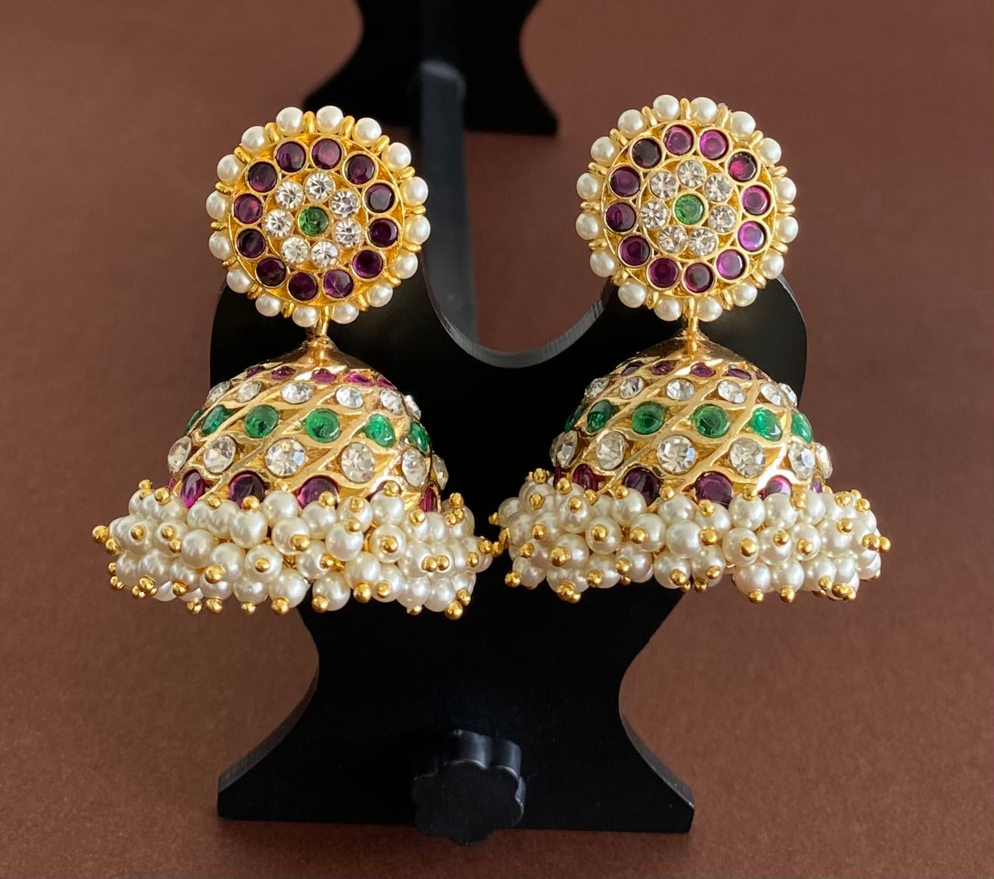 Gold tone precious kemp-green-white stone pearl big jhumkka dj-53215