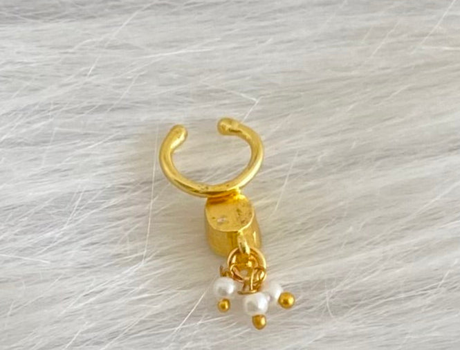 Gold tone pink stone pearl nose pin/bulakku dj-53810