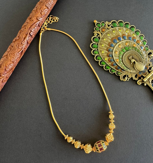 Matte finish kemp-green beaded chain dj-52087