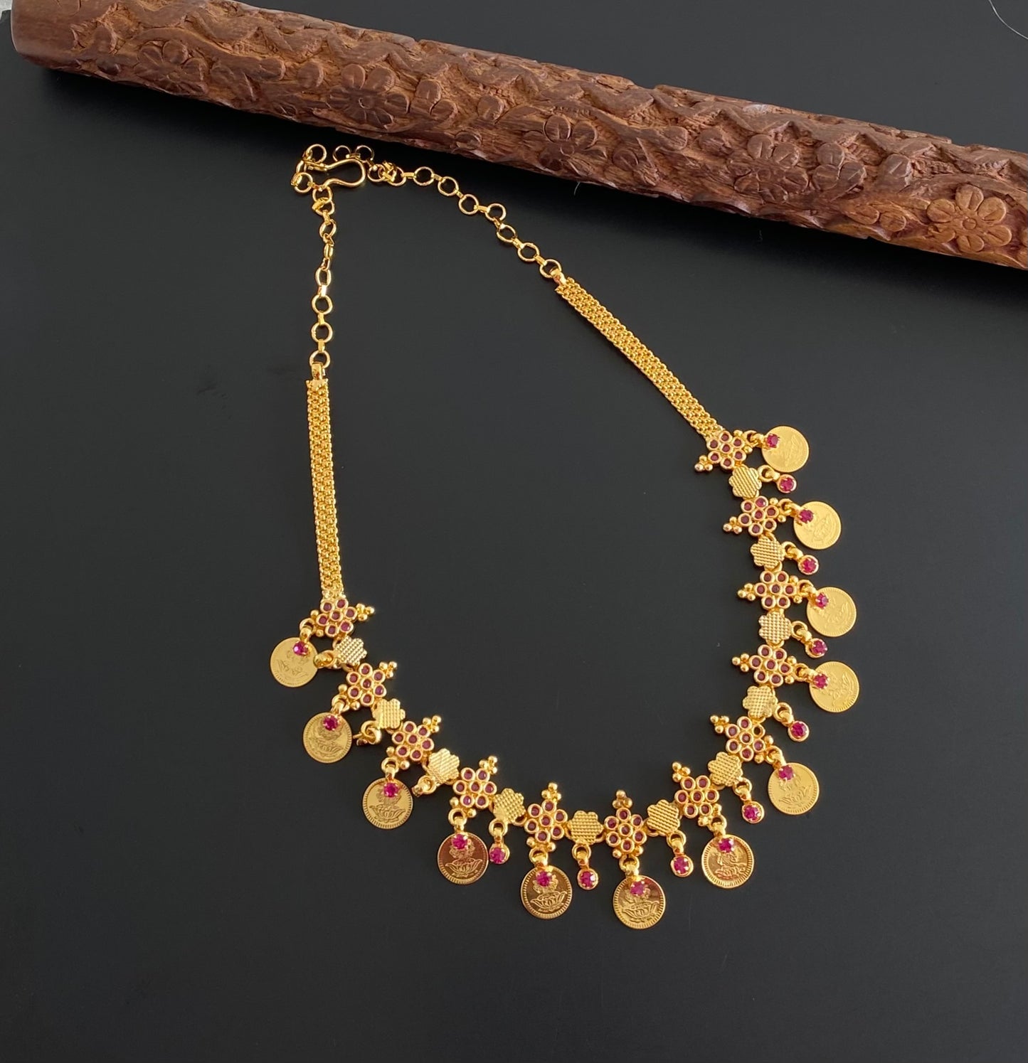 Gold tone pink stone lakshmi coin necklace dj-54121
