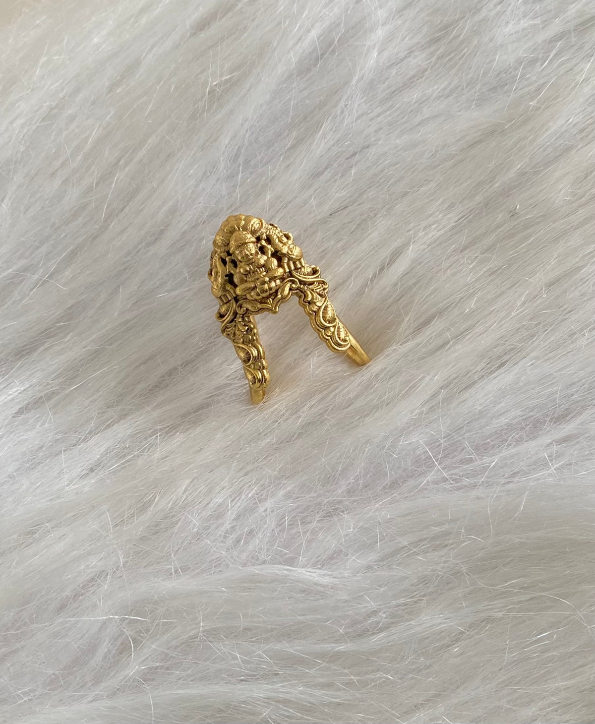 Matte finish gaja lakshmi vanki style finger ring dj-55031