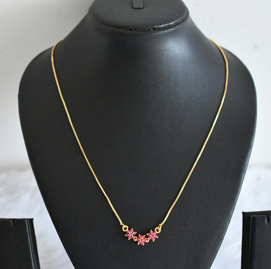 Gold tone ruby flower necklace dj-53102