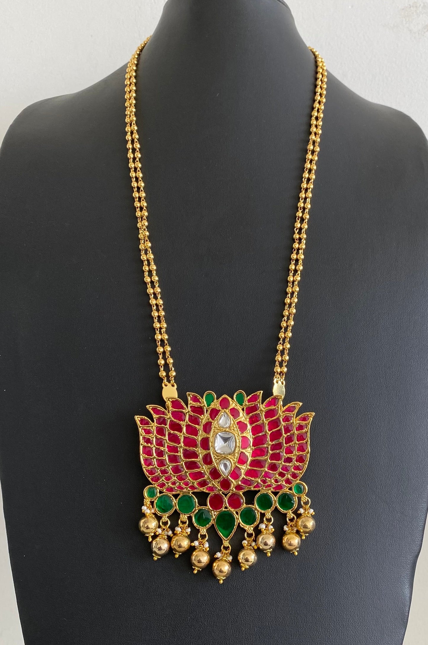 Gold tone pink-green kundan jadau lotus pendant necklace dj-54607