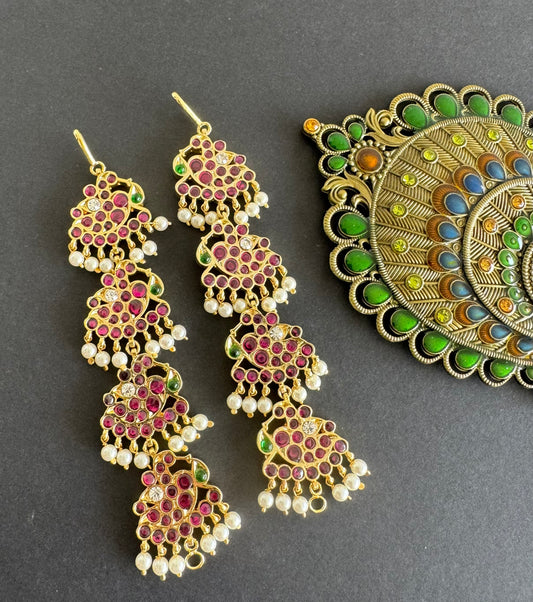 Gold tone precious kemp-green-white stone pearl peacock ear side chain dj-52010