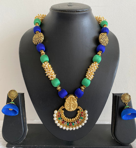 Antique gold tone blue-green silk thread beaded pearl cluster necklace Set dj-52923