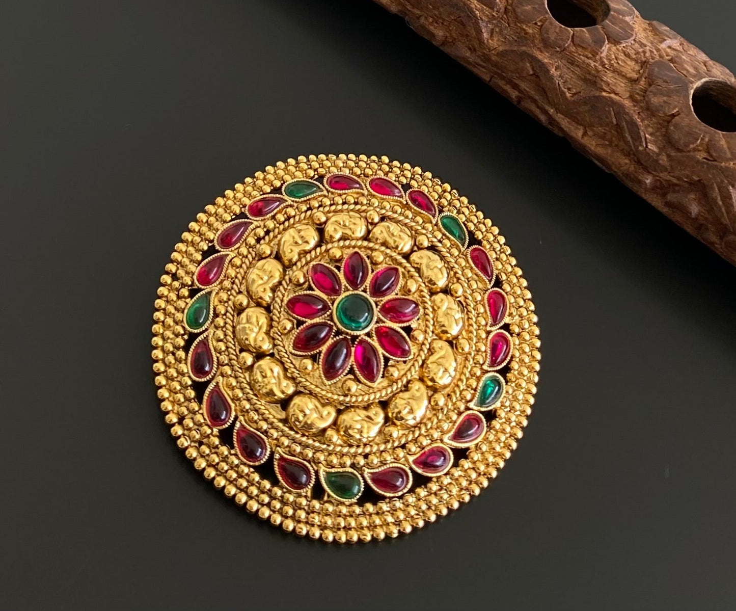 Antique gold tone kemp-green round hair jewel(rakodi)dj-53617