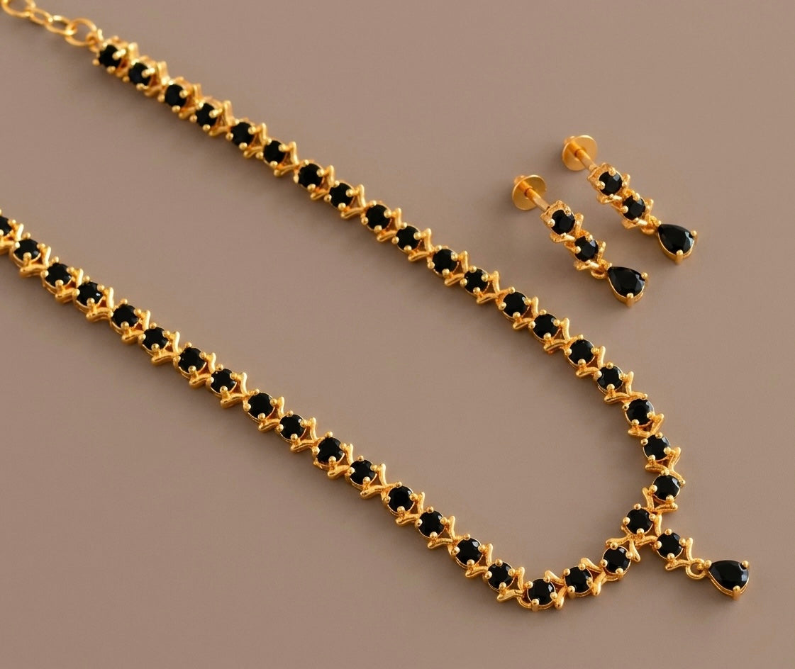 Gold tone AD black necklace set dj-53303