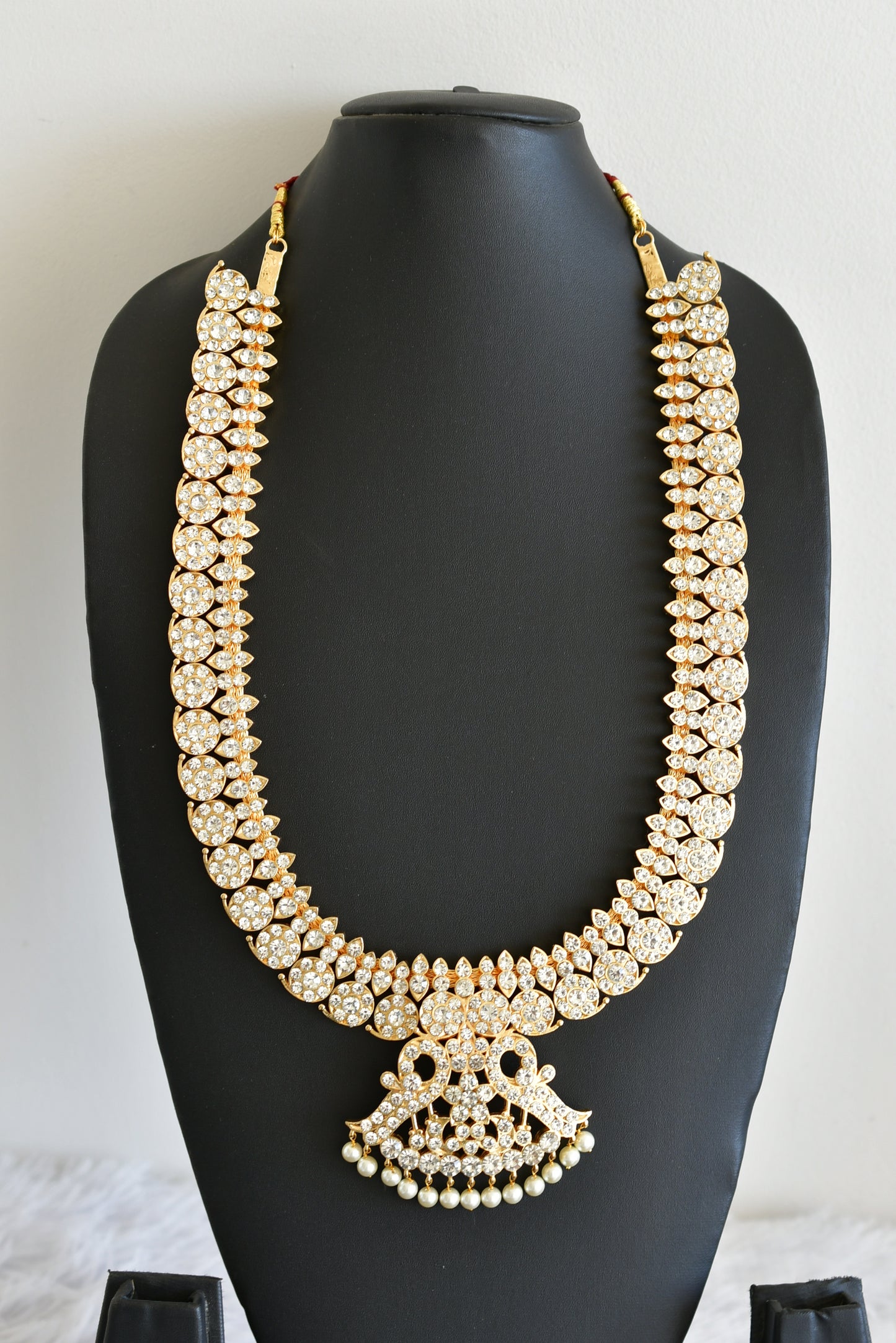 Gold tone AD white pearl peacock haar Dj-52528