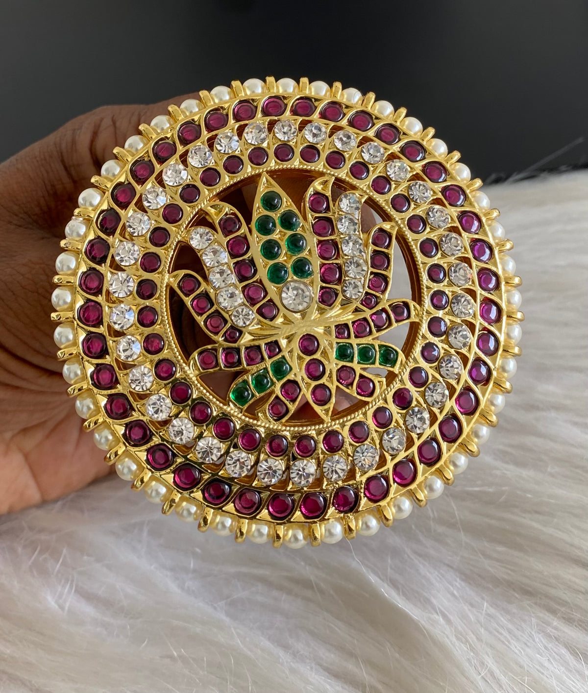 Gold tone precious kemp-green-white pearl round lotus hair jewel(rakodi)dj-54709