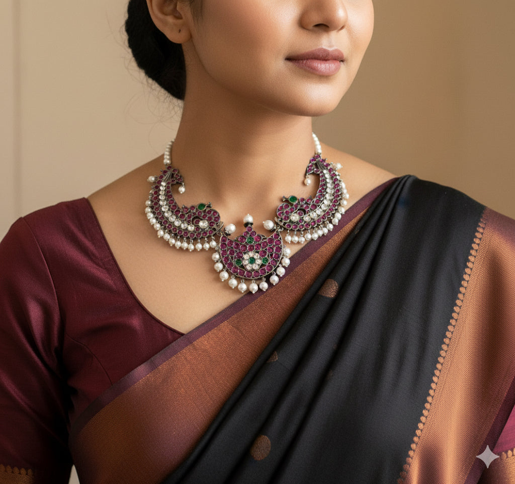 Black finish precious kemp pearl moon peacock necklace Dj-51171