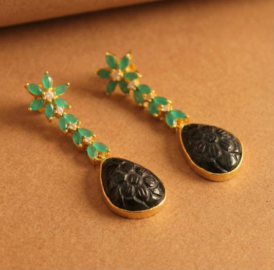Gold tone green-black carved stone earrings-dj52594