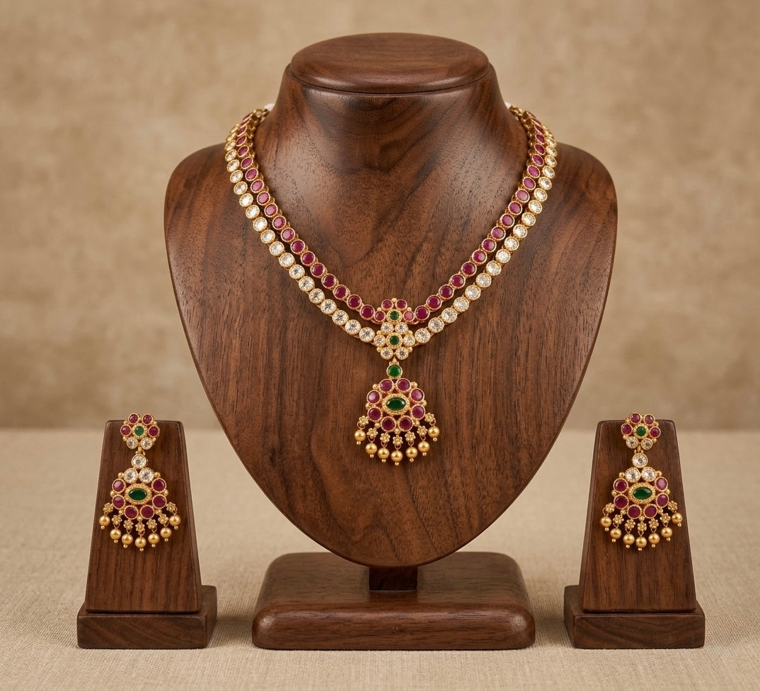 Matte finish white-ruby-green double layer attigai/necklace set dj-53178
